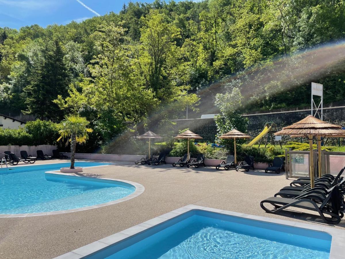 Camping Avec Piscine Et Riviere A Tournon Sur Rhone Ardeche ภายนอก รูปภาพ