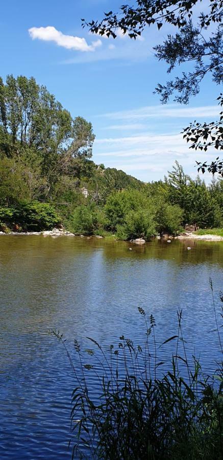Camping Avec Piscine Et Riviere A Tournon Sur Rhone Ardeche ภายนอก รูปภาพ