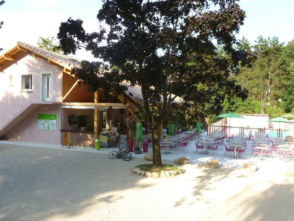 Camping Avec Piscine Et Riviere A Tournon Sur Rhone Ardeche ภายนอก รูปภาพ